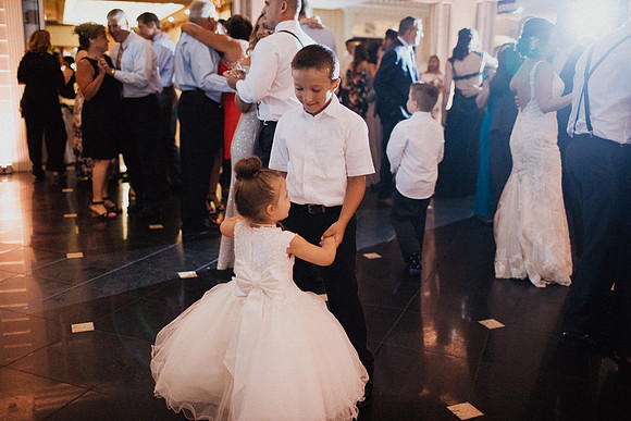 Traci-Eric-Dancing-009