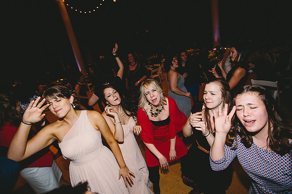 Dancing-128