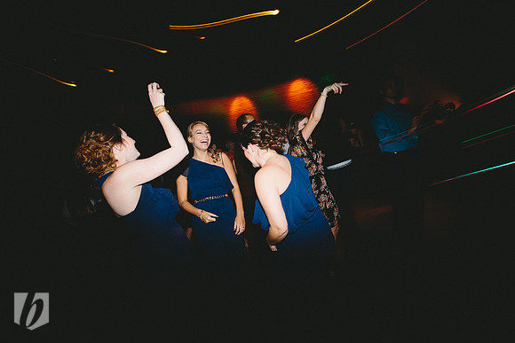 Dancing-058