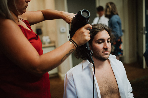 Christine-Vinny-Getting-Ready-014