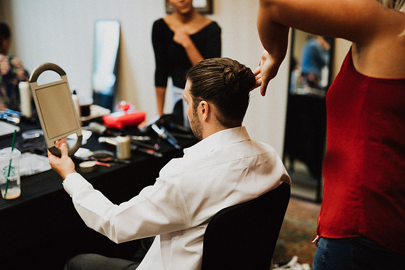 Christine-Vinny-Getting-Ready-029