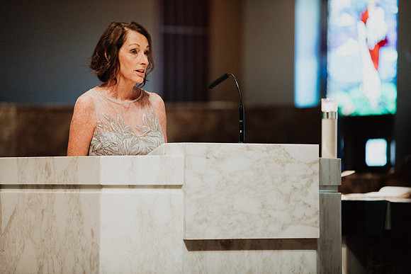 Christine-Vinny-Ceremony-099