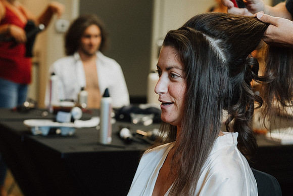 Christine-Vinny-Getting-Ready-021