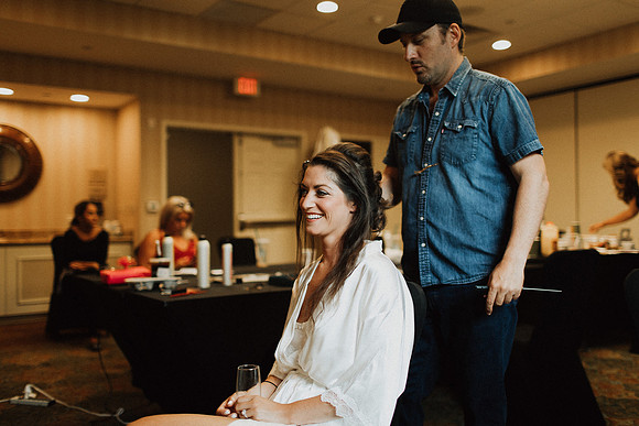 Christine-Vinny-Getting-Ready-069